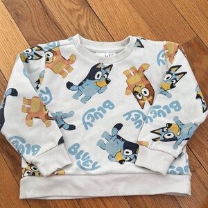 White and Blue Cartoon Dog Print Sweatshirt